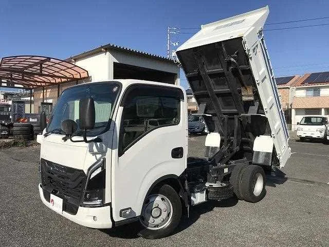 Isuzu Elf Truck 2023 — фото 1, купить с доставкой в Москву