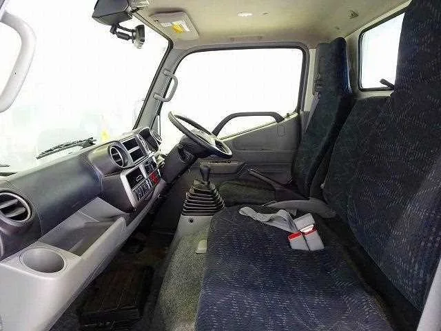 Toyota Dyna Truck 2025 — миниатюра 3