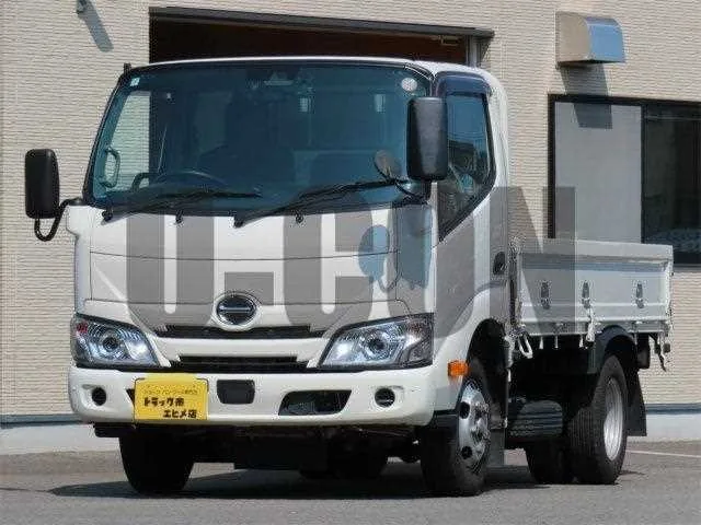Hino Dutro 2024 — фото 1, купить с доставкой в Москву