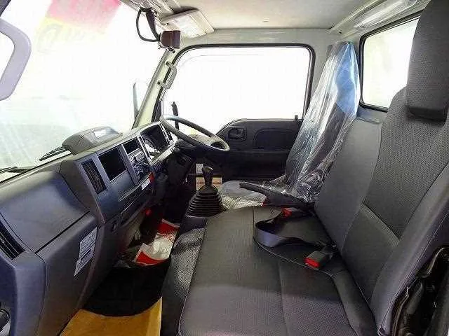 Isuzu Elf Truck 2026 — миниатюра 3