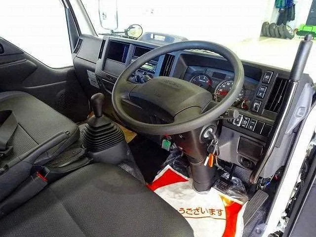Isuzu Elf Truck 2026 — миниатюра 5