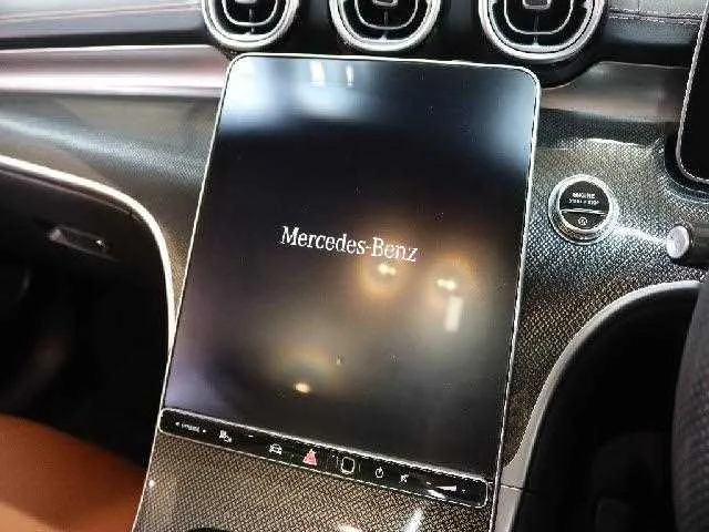Mercedes-Benz C-Class 2023 — миниатюра 4