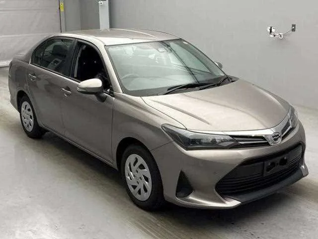 Toyota Corolla Axio 2023 — фото 1, купить с доставкой в Москву