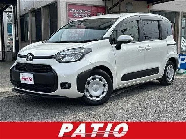 Toyota Sienta 2023 — фото 1, купить с доставкой в Москву