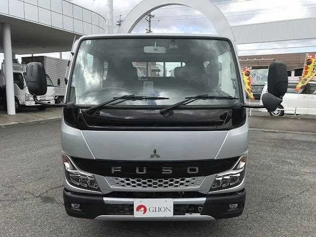 Mitsubishi Fuso Canter 2022 — миниатюра 2
