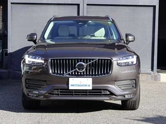 Volvo XC90 2022 — миниатюра 2