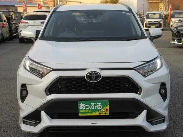 Toyota RAV4 2023 — миниатюра 2