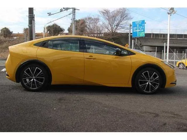 Toyota Prius 2023 — миниатюра 4