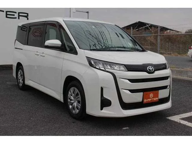 Toyota Noah 2023 — миниатюра 4