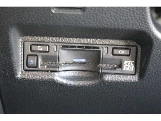 Toyota Noah 2022 — миниатюра 4