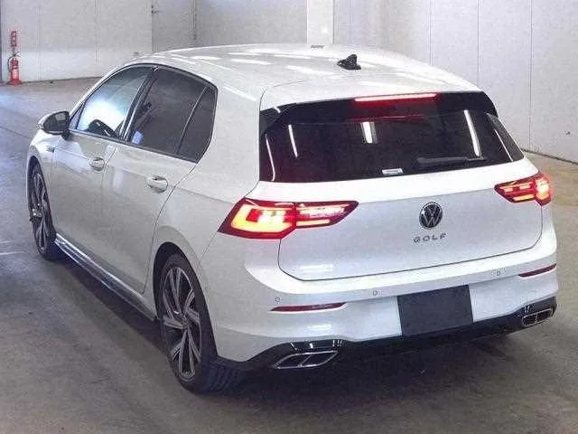 Volkswagen Golf 2022 — миниатюра 2