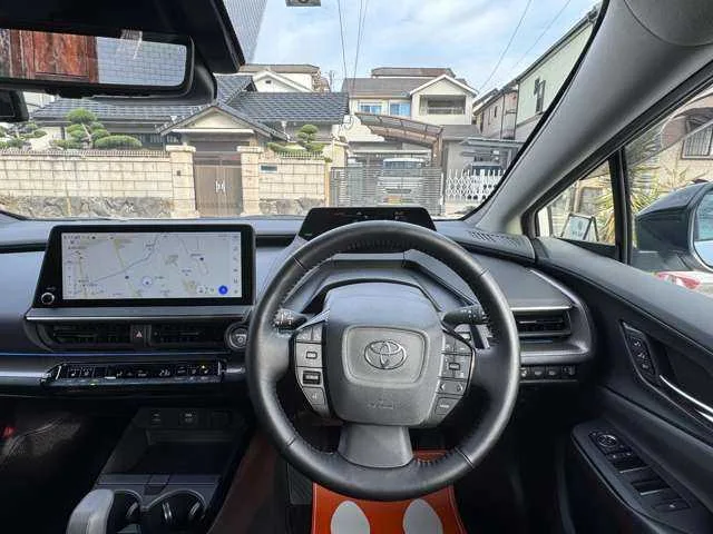 Toyota Prius 2023 — миниатюра 3
