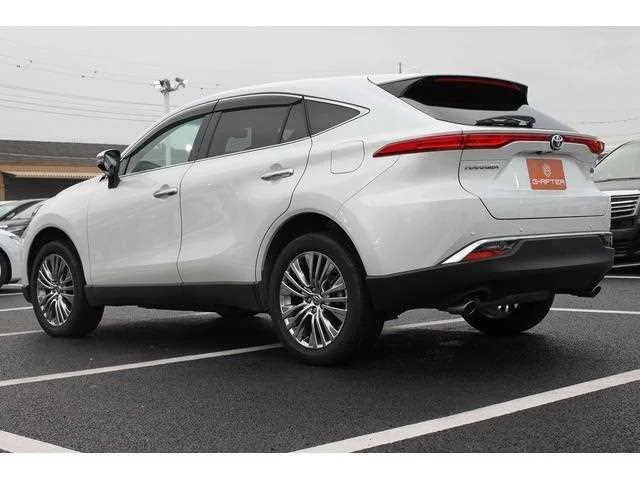 Toyota Harrier Hybrid 2022 — миниатюра 2