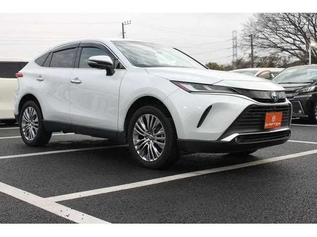 Toyota Harrier Hybrid 2022 — фото 1, купить с доставкой в Москву