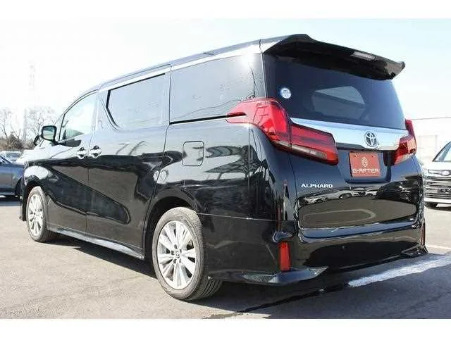 Toyota Alphard G 2022 — миниатюра 3