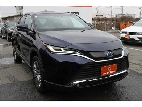 Toyota Harrier Hybrid 2023 buy in Moscow