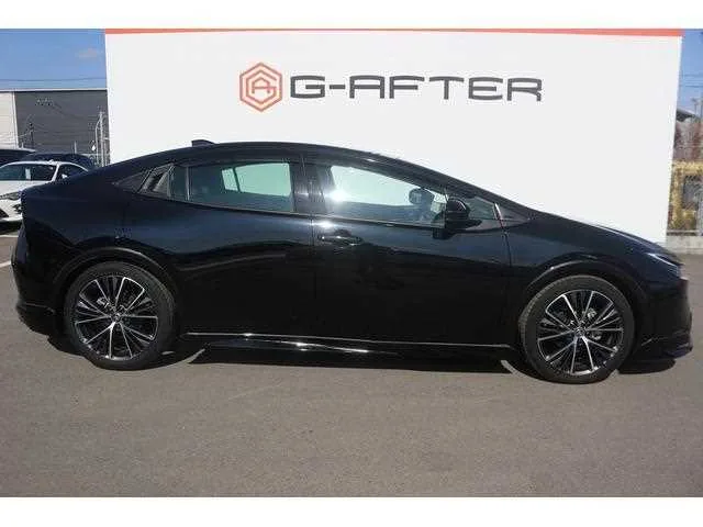 Toyota Prius 2023 — миниатюра 4