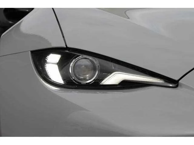 Mazda Roadster 2024 — миниатюра 4