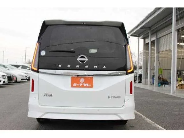 Nissan Serena 2024 — миниатюра 2