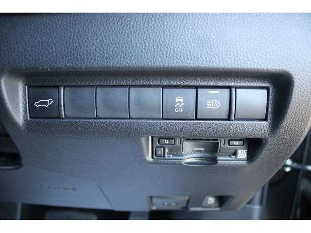 Toyota Harrier Hybrid 2023 — миниатюра 5