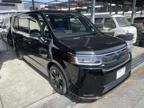 Honda Step WGN 2025 купить в Москве