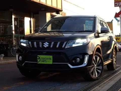 Suzuki Escudo 2022 купить в Москве