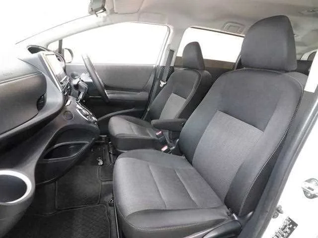 Toyota Sienta 2022 — миниатюра 5