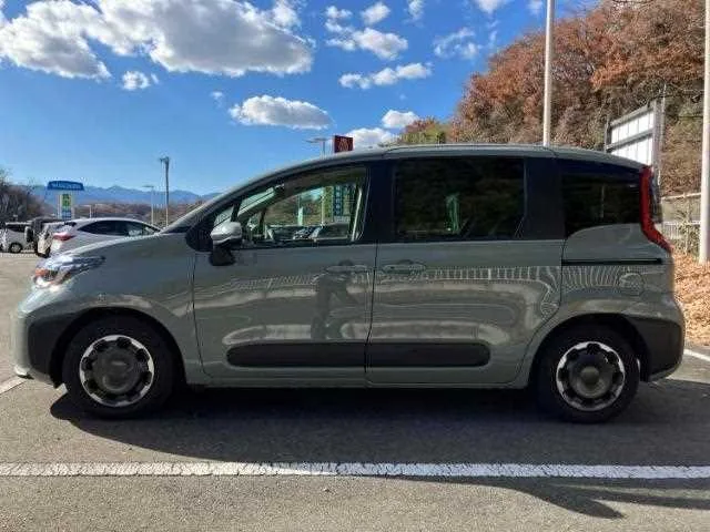Toyota Sienta Z 2022 — миниатюра 2