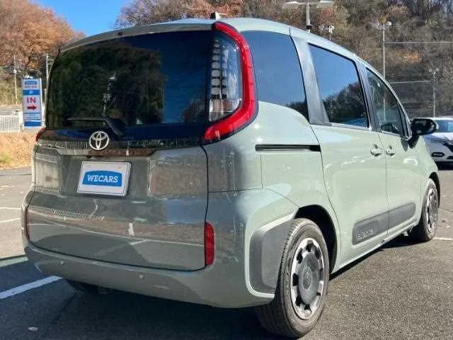 Toyota Sienta Z 2022 — миниатюра 3