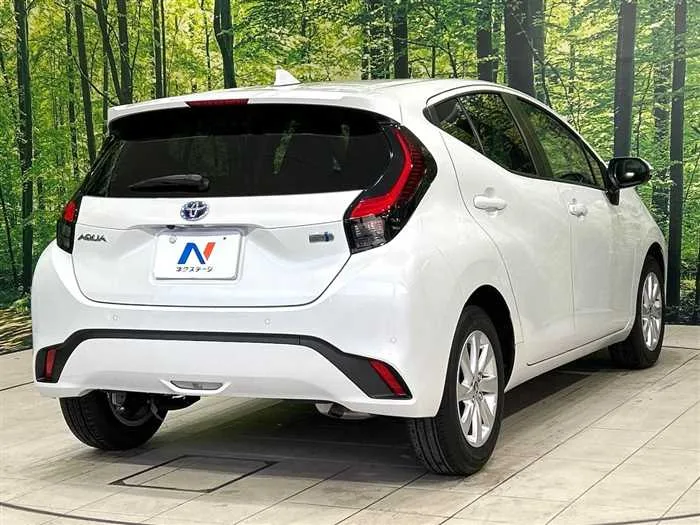 Toyota AQUA 2023 — миниатюра 4