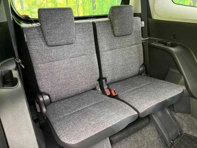 Toyota Sienta 2025 — миниатюра 4