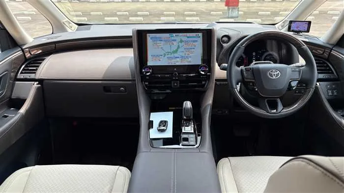 Toyota Alphard 2024 — миниатюра 5