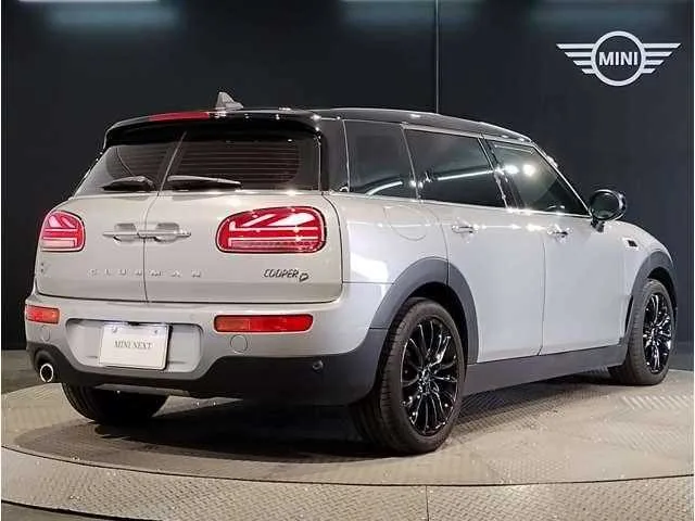 BMW MINI 2023 — миниатюра 2