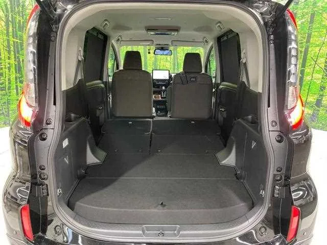 Toyota Sienta 2024 — миниатюра 4