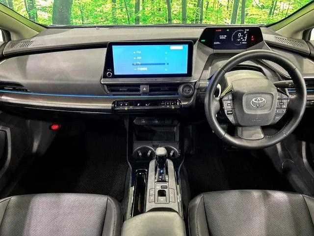 Toyota Prius 2025 — миниатюра 2