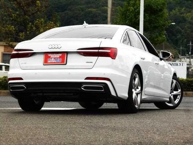 Audi A6 2023 — миниатюра 2