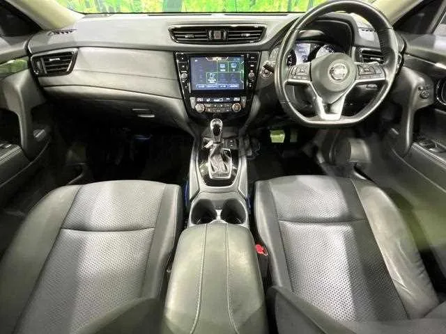 Nissan X-Trail 2022 — миниатюра 2