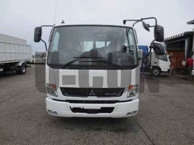 Mitsubishi Fuso Fighter 2023 — миниатюра 3