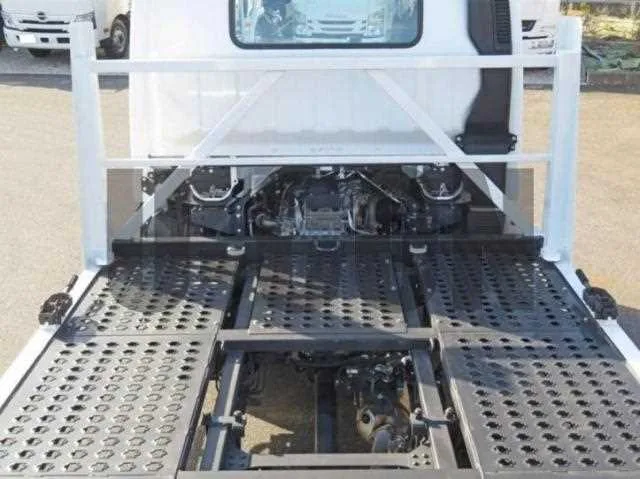 Mitsubishi Fuso Canter 2024 — миниатюра 5