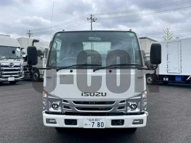 Isuzu Elf Truck 2022 — миниатюра 2