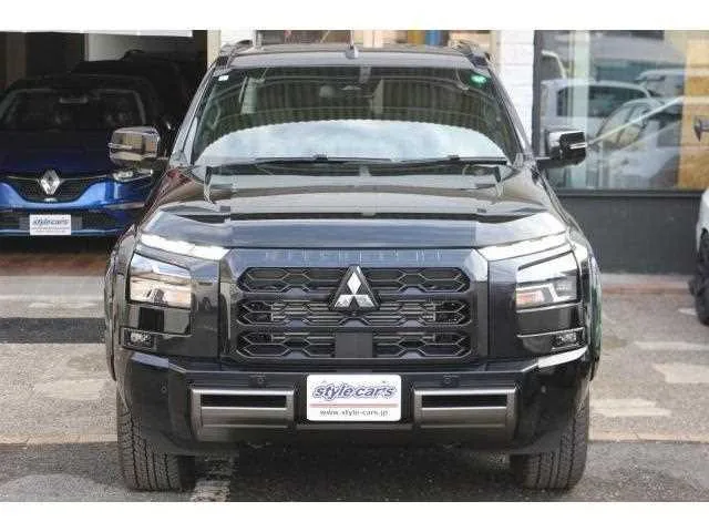 Mitsubishi Triton 2024 — миниатюра 4