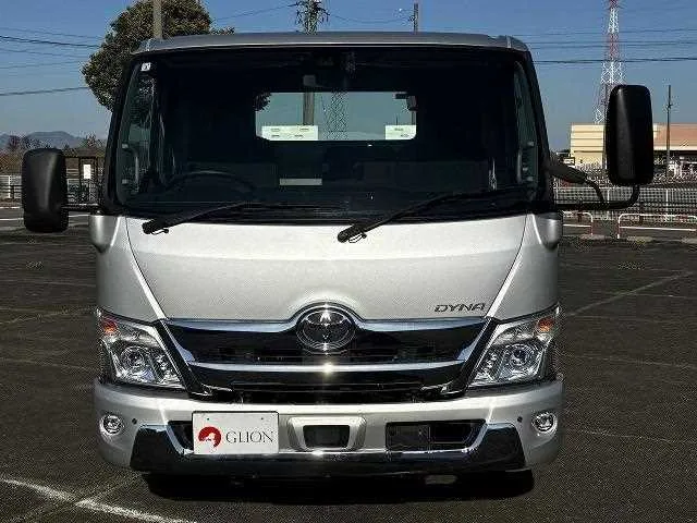 Toyota Dyna Truck 2022 — миниатюра 2