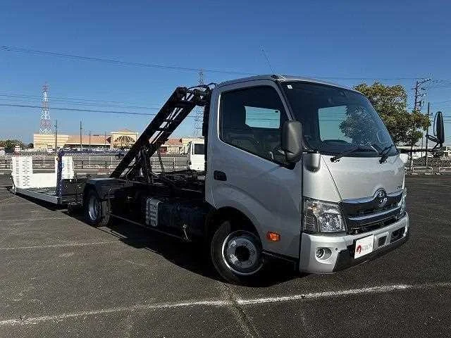 Toyota Dyna Truck 2022 — миниатюра 4