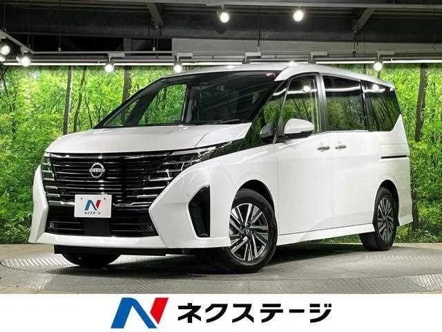 Nissan Serena 2024 — фото 1, купить с доставкой в Москву