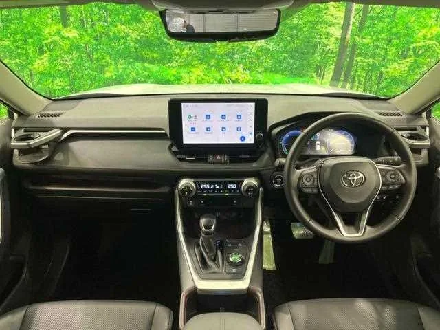 Toyota RAV4 2023 — миниатюра 2