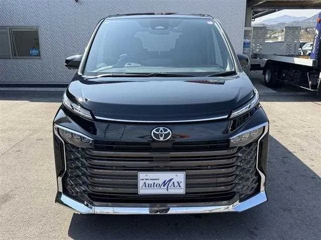 Toyota Voxy 2024 — миниатюра 5