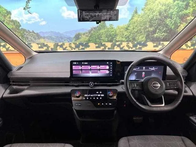 Nissan Serena 2025 — миниатюра 2