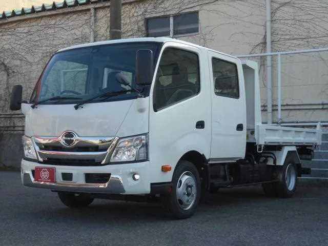 Hino Dutro 2023 — миниатюра 2