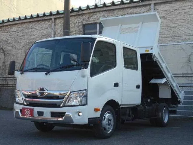 Hino Dutro 2023 — фото 1, купить с доставкой в Москву