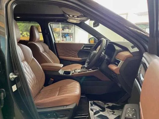 Mitsubishi Outlander 2025 — миниатюра 4